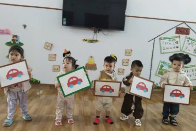 Hoạt động tạo hình ô tô con của các bạn lớp 2A tại Trường Mn Yên Phú! ❤️❤️❤️